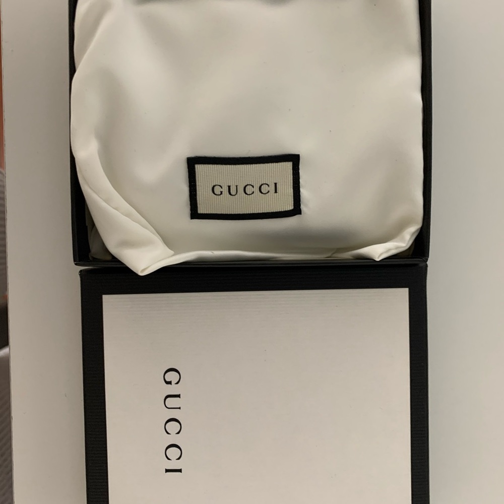 SOLD!!! Gucci Bifold Wallet